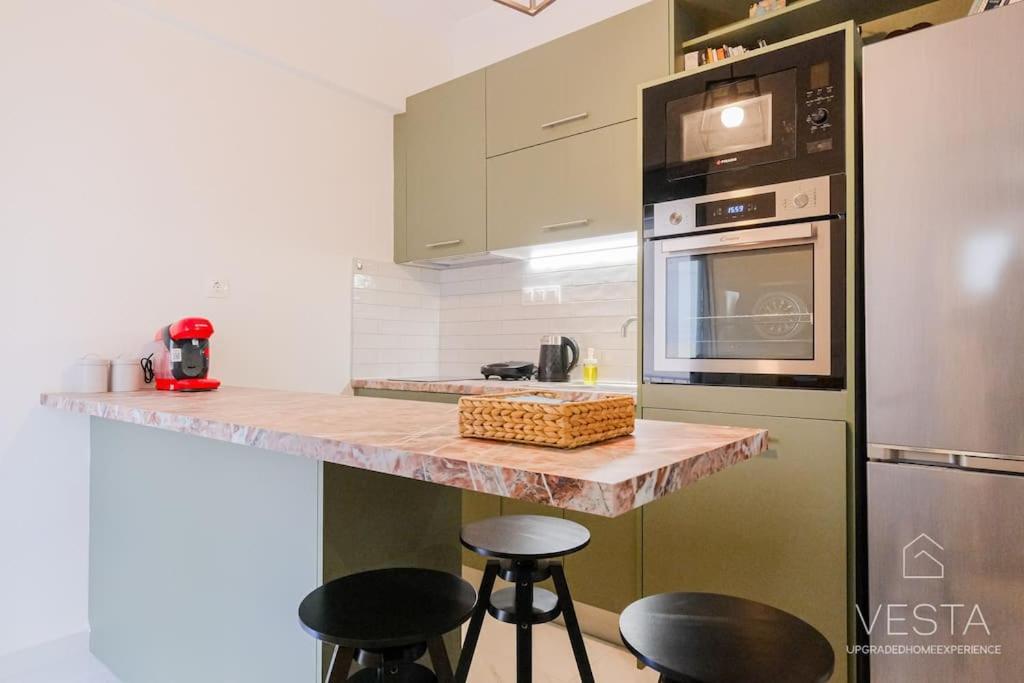 Theofilos Urban Apartment, Close To City Center Thessaloniki Exterior foto